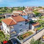 Suncica Appartement Pula
