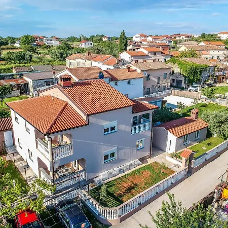 Suncica Apartamento Pula
