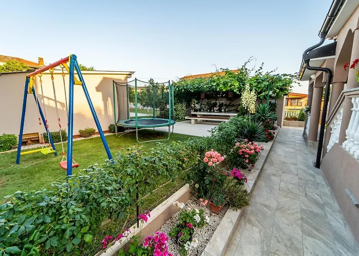 Suncica Apartment *